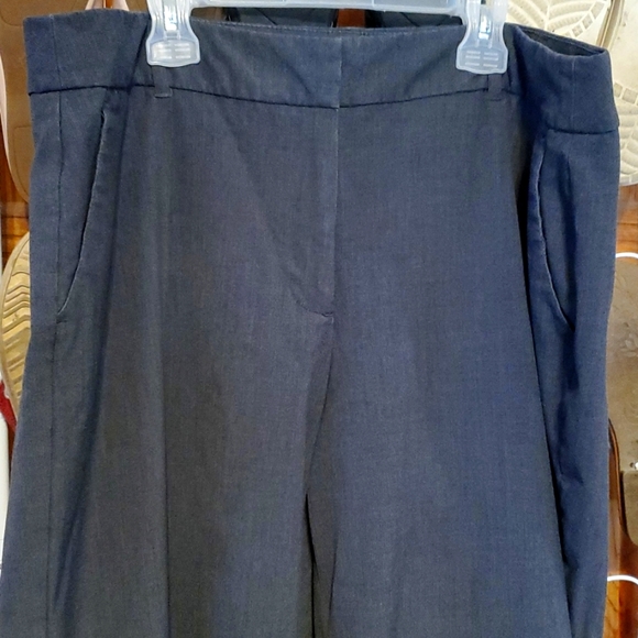 Women's size 18 wide leg grey Lane Bryant dress pants - Picture 1 of 4